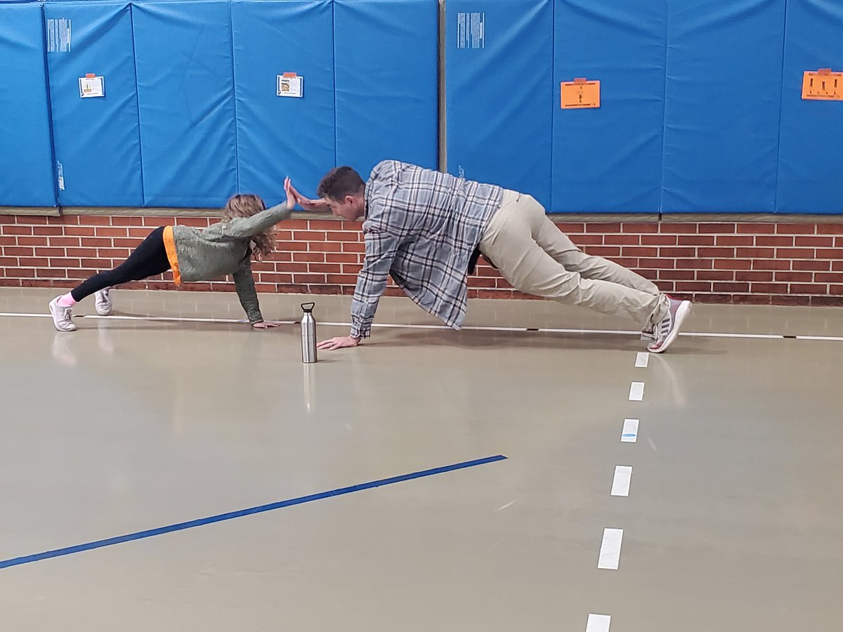 Lindsay Statum tweet media