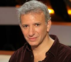 merlinpapin3's tweet photo. .@FredOL69007 On souhaite un Bon Anniversaire à #JonathanNossiter qui a 61 ans , on lui doit les films

Sunday
Mondovino
Signs and Wonders
Rio Sex Comédy
Last Words https://t.co/Xf5MPBCzWu
