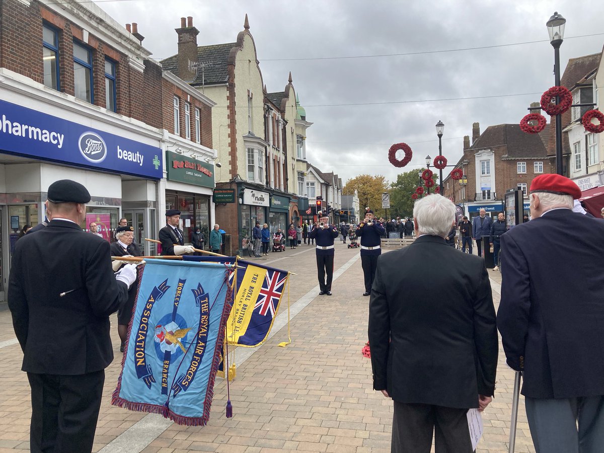 Thank you to everyone that stopped for the National two-minute silence in Horley town centre today.

Special thanks to our Standard bearers, <a href="/CODRedhill/">RedhillCODandBand</a> for their rendition of The Last Post &amp; Reveille, Branch President Cllr David Powell and parade marshal Vince for today’s event.