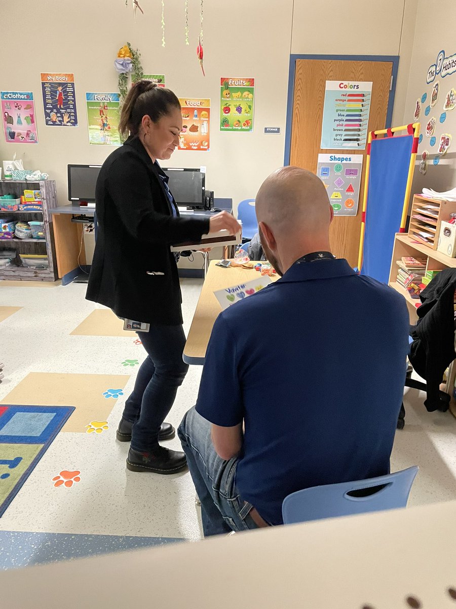 JJEJuarez's tweet photo. Happy Kindness Day!! #choosekind #cisdspecialprograms #allin #ALLIN https://t.co/1XRM7VcpYz