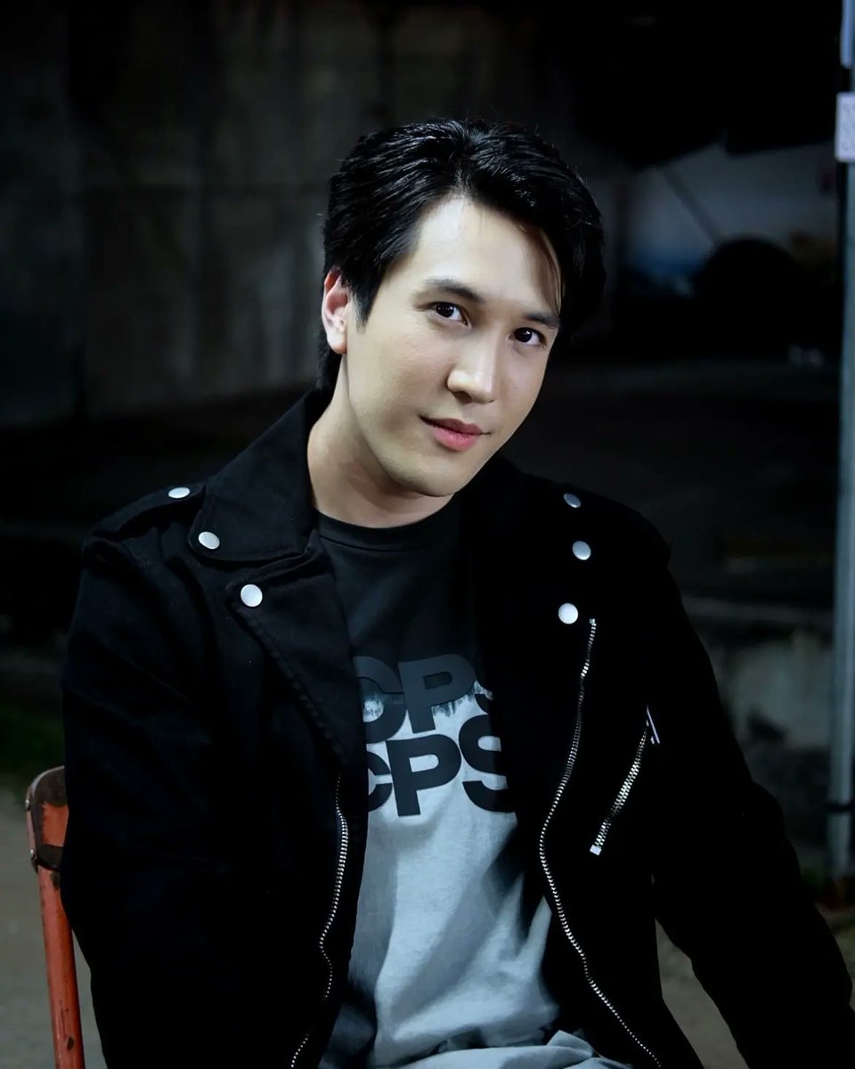Singto6666's tweet photo. คิดถึงนินจา ดูรูปหล่อๆรอผลงานใหม่ไปก่อนน๊าทุกคน
รับบทนักร้องเสียงเพราะท่านหนึ่งครับ
#สามสีสัญจร
#สามสีสัญจรxนครราชสีมา
#searchgroup
#ทีมนินจา
#ch3concert
#ทีวี3คอนเสิร์ต
#สามสีสัญจร
#Singto_Sakolrat
#singtosakolrat
#สิงโตสกลรัฐ
#singtoofficial
@SingtoOfficial https://t.co/qxAvT0fKMe