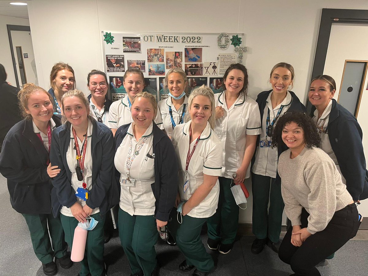 MFT_CSSAHPs's tweet photo. #OTweek2022 Our amazing B6 occupational therapists following peer group here at MRI. Great to catch up and share service developments, #LifeHacks and inspiring others. Always going above and beyond for their patients. You are all fantastic! https://t.co/n0Av8ueyDE