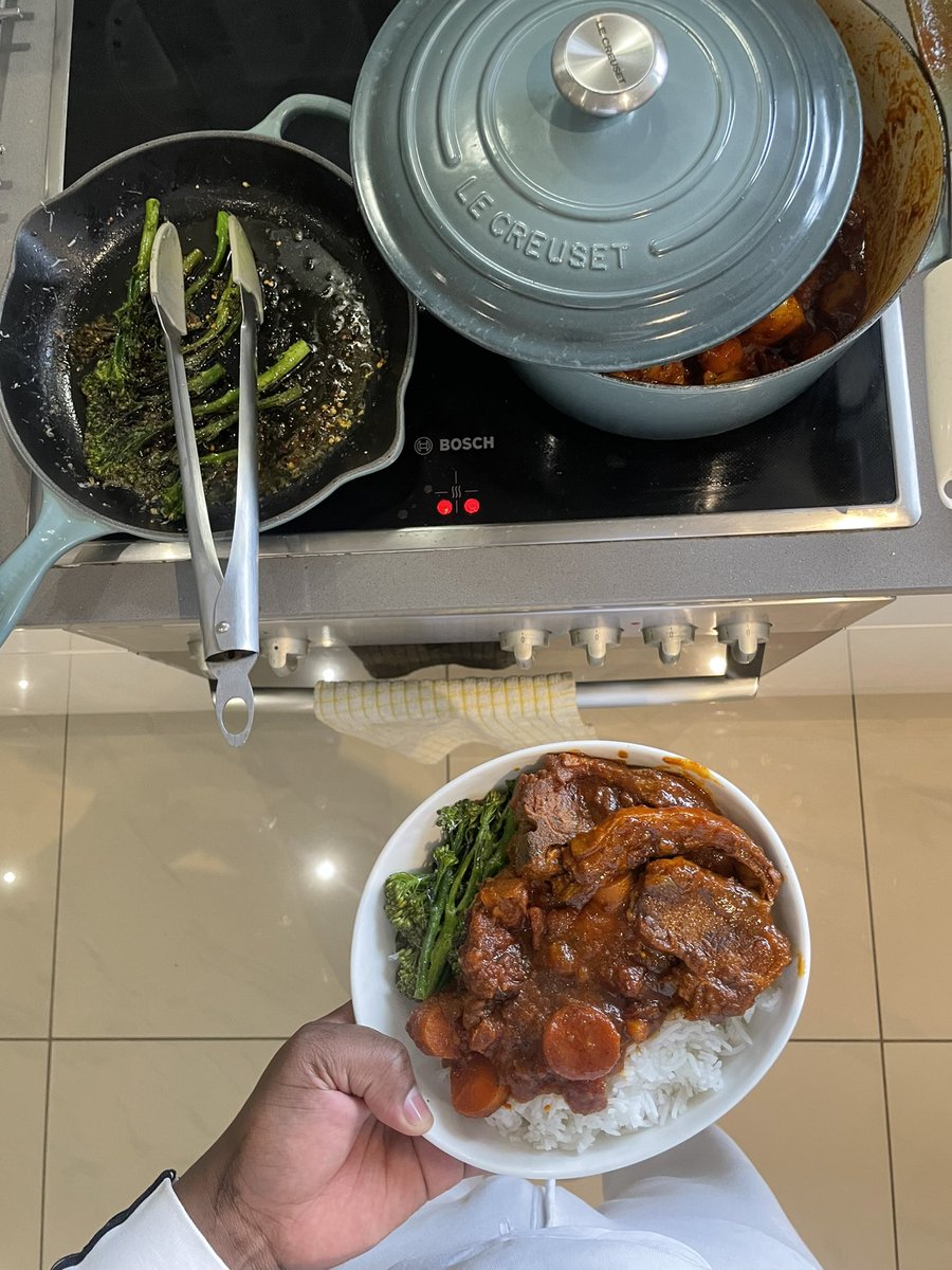 LangaMav's tweet photo. When UberEats says ‘no couriers available’ then I cook. https://t.co/fQpsUPmoLE