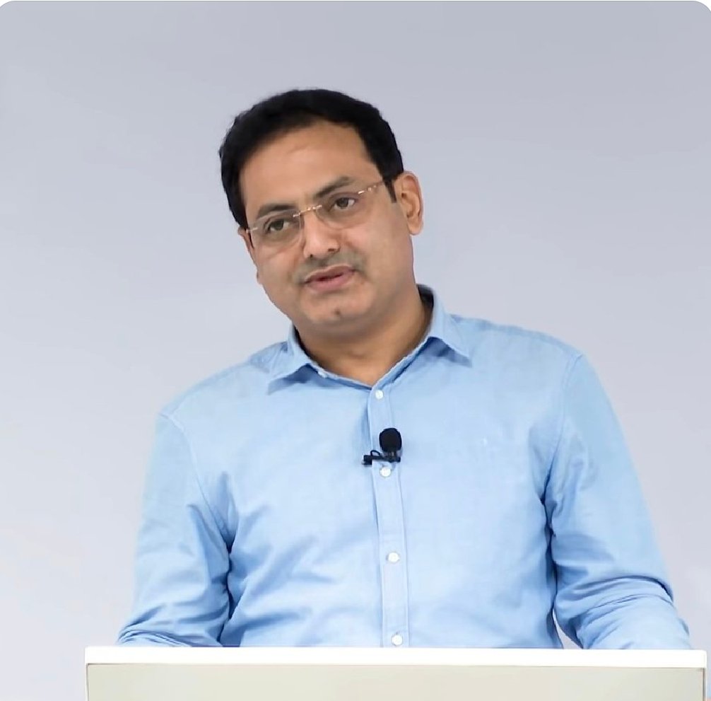 __the__manish's tweet photo. He is inspiration of million people's. He is inspiration for each Indian who dream of better India. He is real teacher of all time.
#ISupportDrishtiIAS
#ISupportVikasSir 
#isupportvikasdivyakirti https://t.co/HaO4BmsK0E