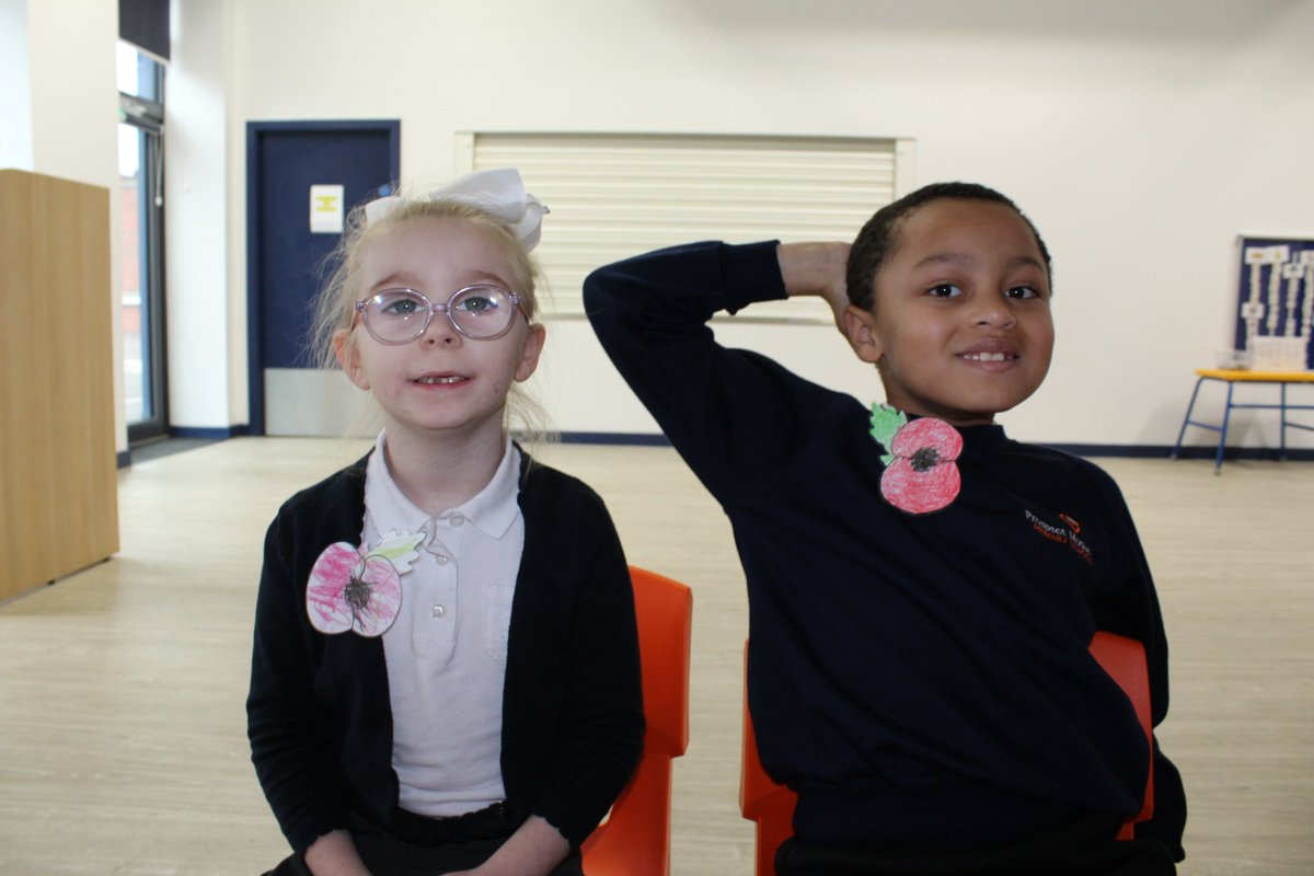 prospecthouse's tweet photo. This week we have been learning about #RemembranceDay 
This has included the meaning of the #poppy and observing the #TwoMinuteSilence 
#CreateAndCommunicate #CRCArticle7 #LestWeForget https://t.co/YXN1rKlXb1