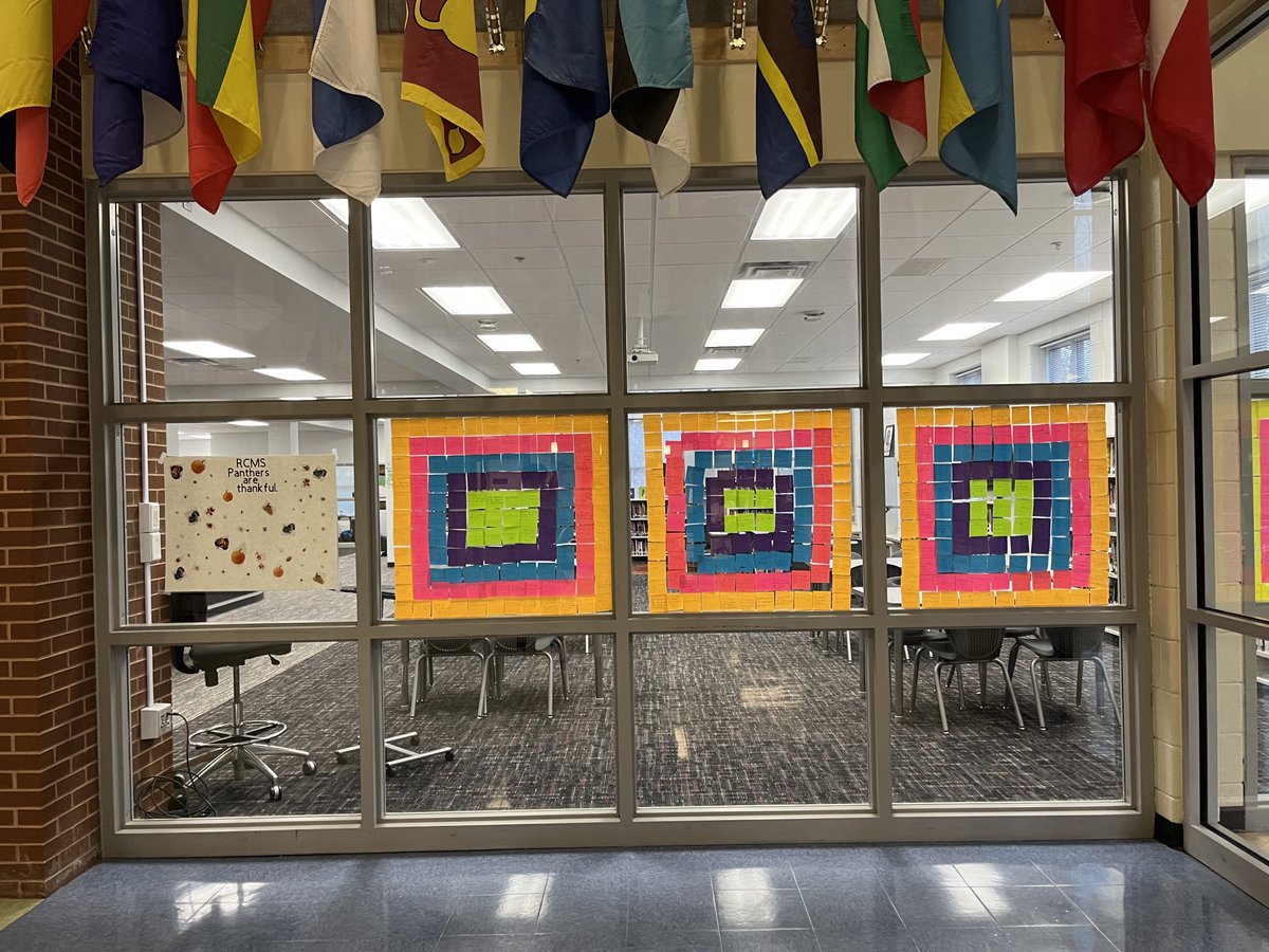 RidgeviewMC's tweet photo. RCMS Panthers are thankful! Come see our thankfulness notes! RCMSPanthers #fcsmeti https://t.co/kSE9EiDggN