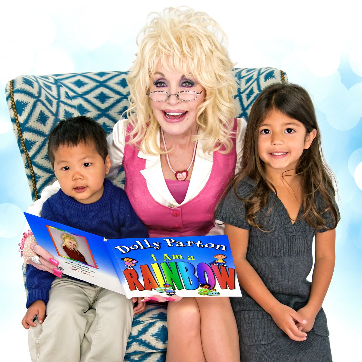 To finish up 2022 in style we are partnering with The Dollywood Foundation UK to offer seed funding for a brand-new Dolly Parton’s Imagination Library in Glasgow!

<a href="/dollyslibrary/">Imagination Library</a> 

Follow the link below for more info 

bit.ly/3nDdXWp