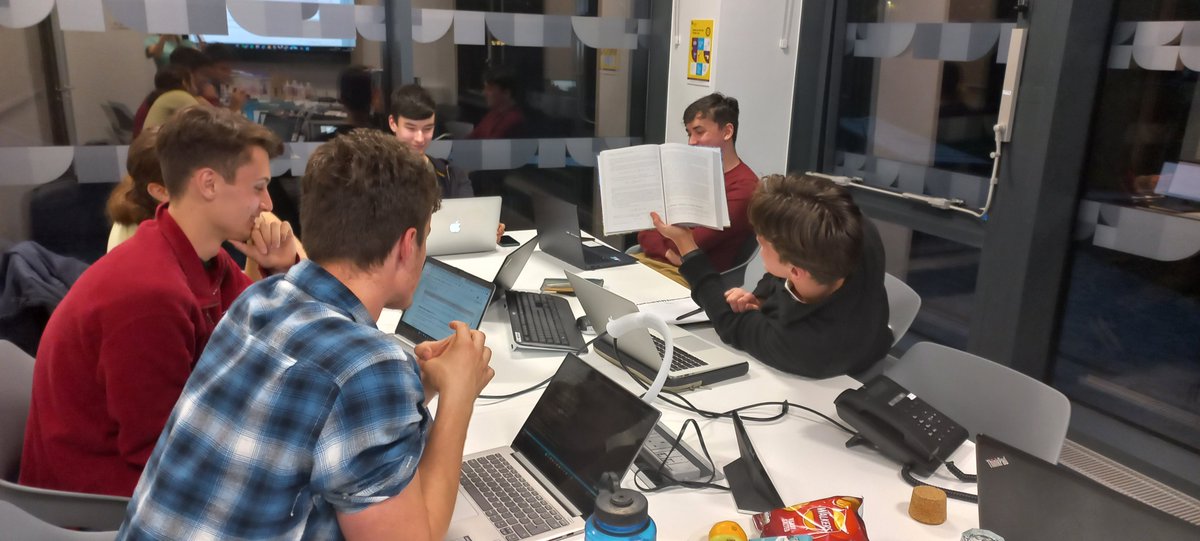 That's us tackling <a href="/CompInsightUK/">Computing Insight UK</a> SCC. Many thanks to <a href="/alcesflight/">Alces Flight</a> <a href="/bostonlimited/">Boston Limited</a> <a href="/graphcoreai/">Graphcore</a> <a href="/ocf_hpc/">OCF Ltd</a> <a href="/nvidia/">NVIDIA</a> and @runailabs for a series of exiting online challenges, and a shout-out to <a href="/ARC_DU/">Durham University Advanced Research Computing</a>, @comp_sci_durham, @hpcsoftware_ and <a href="/AdamantlyAstro/">Adam</a> for top-notch training!