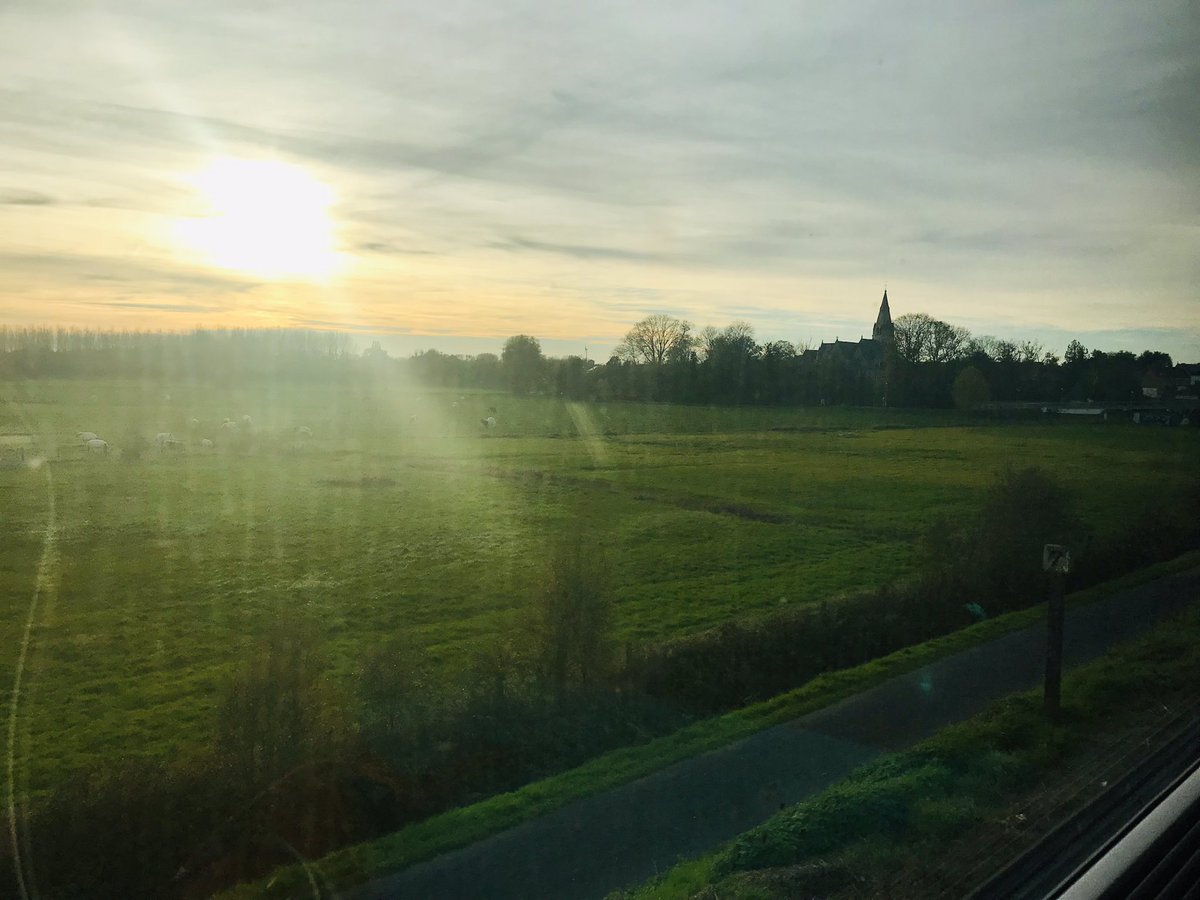 RudyLoock's tweet photo. C’est joli aussi, la campagne belge. #onthewayback #2022TEF https://t.co/ghyAb1floc