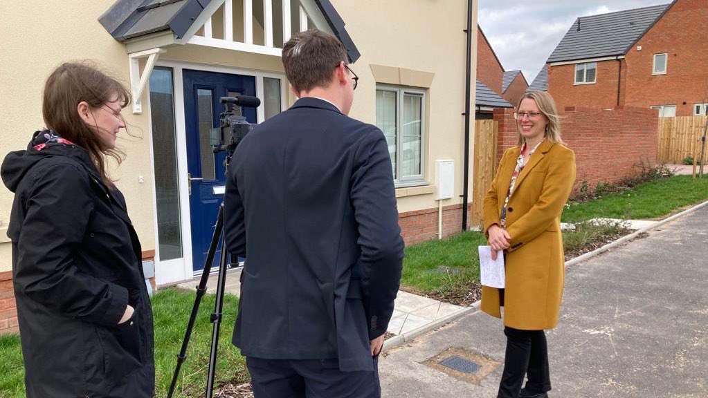 We are proud to be working with <a href="/WalsallCouncil/">Walsall Council</a> to deliver #WeAreWalsall2040 which will help shape the future of Walsall. Today our Corporate Director of Operations @whgFayS spoke about how vital this partnership is to create a borough where people can live happy &amp; healthy lives.