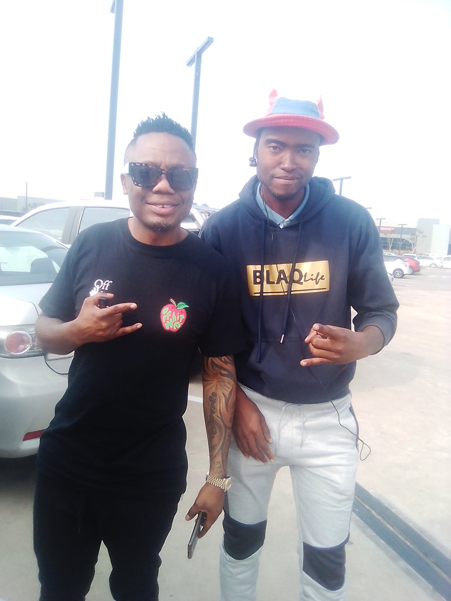SomeKelloggss's tweet photo. Dj Tira and somekelloggs 🙏🏻 https://t.co/Kuxb33DxS1