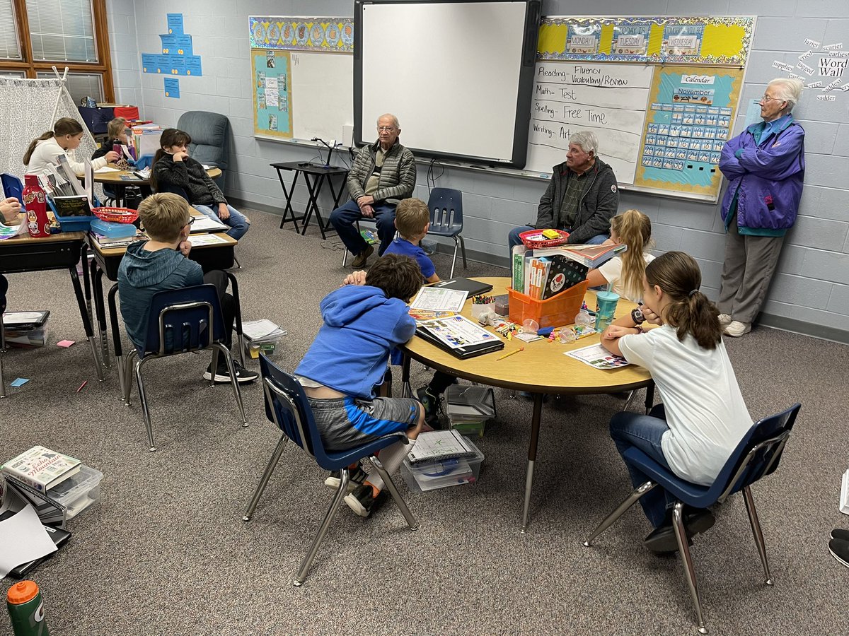 ReinhardtDerek's tweet photo. Always one of my favorite days @USD303. Great opportunity for our students to learn from our Veterans and thank them for their service. Of course, I always enjoy sitting and talking with them over coffee and cinnamon rolls https://t.co/ibV3iDpIqn