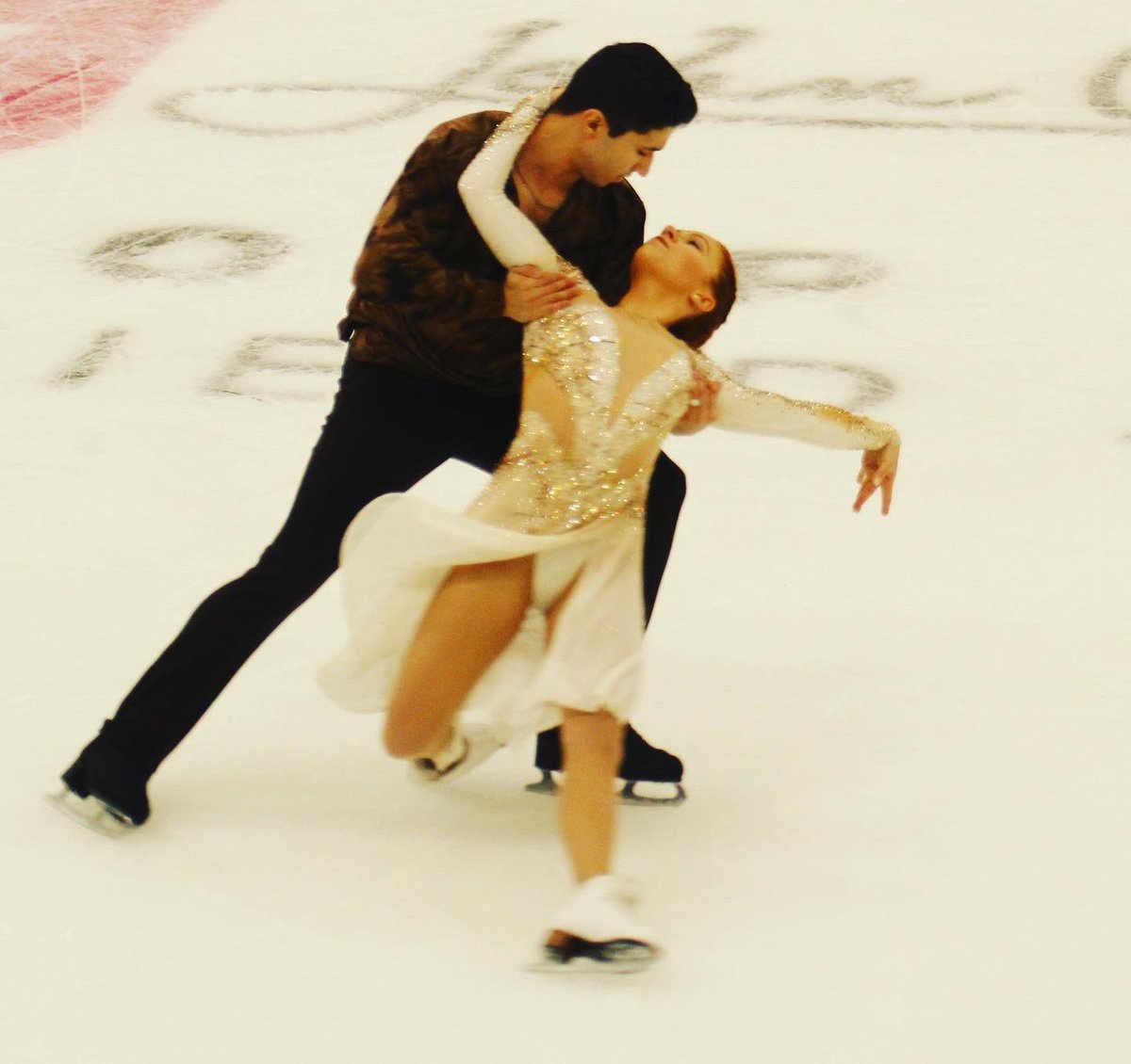 goldenskate's tweet photo. #BrownBrown 🇺🇸
#LajoieLagha 🇨🇦 https://t.co/SPX689Vyya