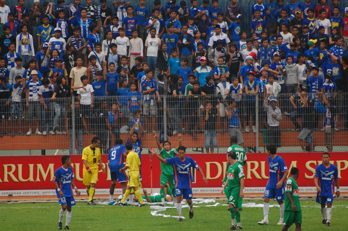 📆11/11/09
🇮🇩 Persitara v Persebaya
🏟️GOR Soemantri Brojonegoro