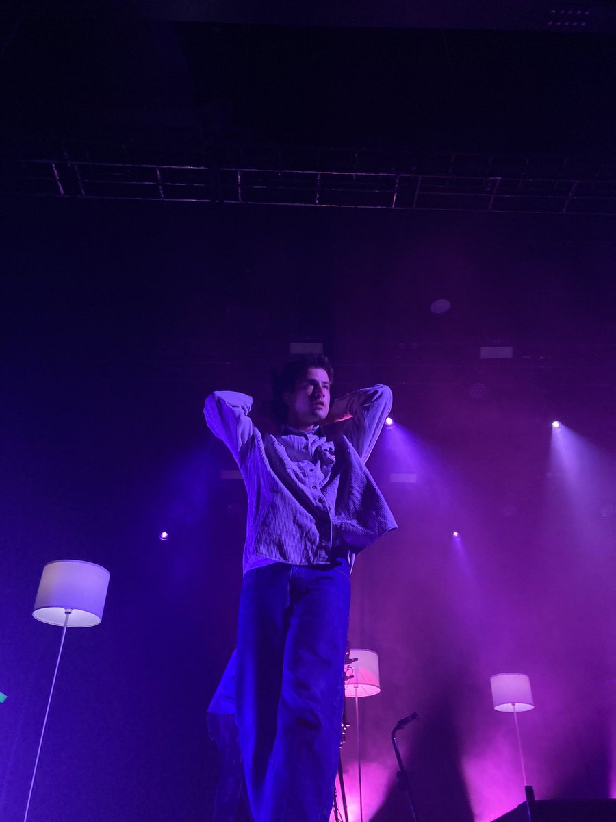 wallowsateotd's tweet photo. i will quite literally never be the same - i waited four years for this and it was everything i wanted and more. i have not stopped crying since i left, i love you so much @wallowsmusic tonight was everything to me https://t.co/Gik9RhCzzu