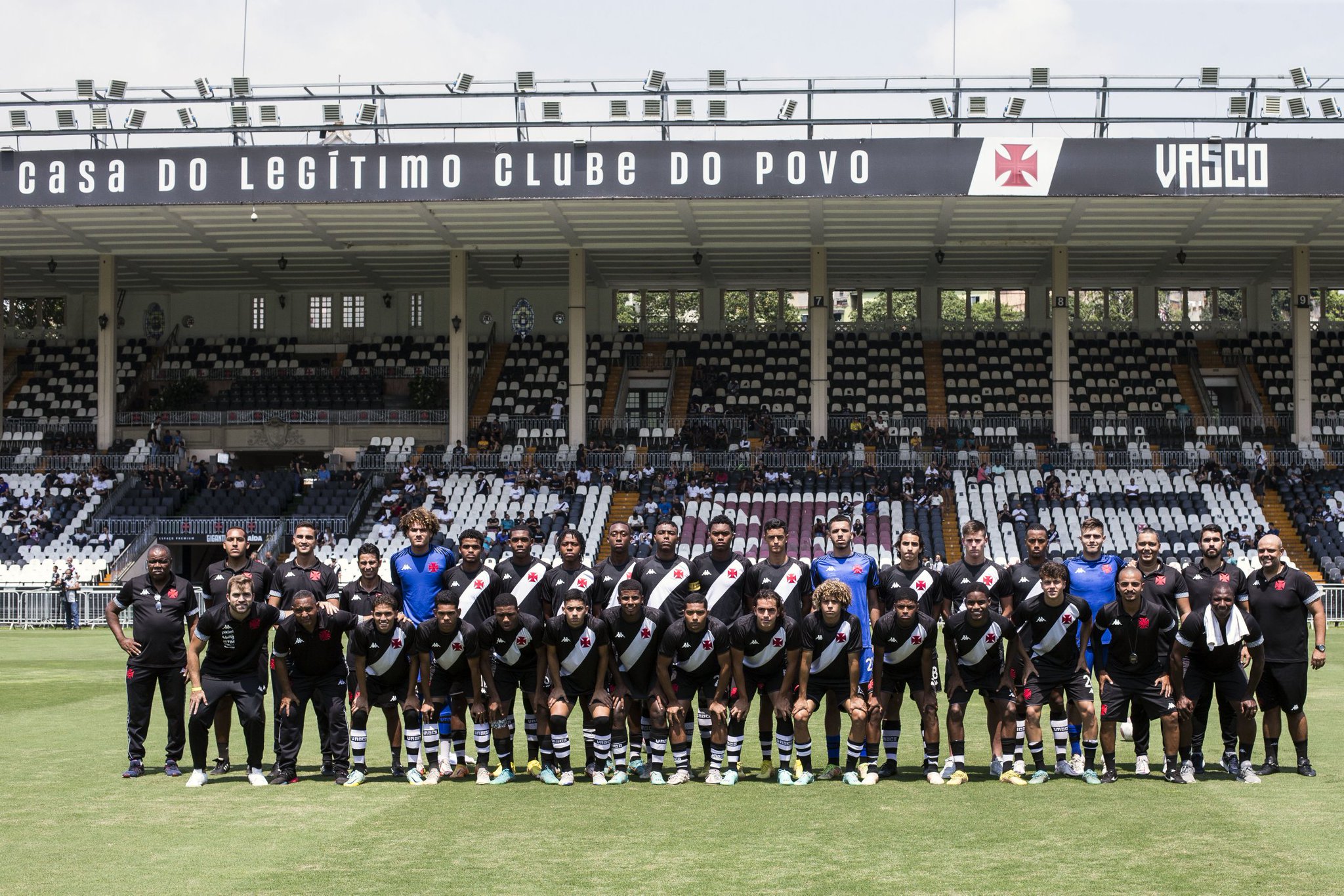 Isla se reapresenta ao Flamengo, mas não deve enfrentar o Vasco - Futebol -  R7 Campeonato Carioca