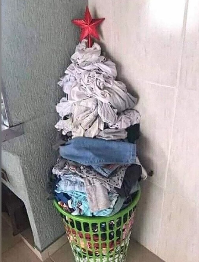 eltipoaquel01's tweet photo. Yo también armé la navidad... https://t.co/qMfBpQ54Zh