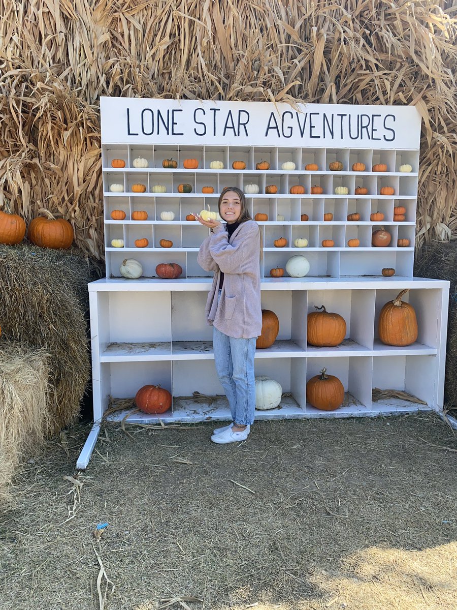 Blessed to see another year! #SEVENTEEN 
Cue the confetti!🎉