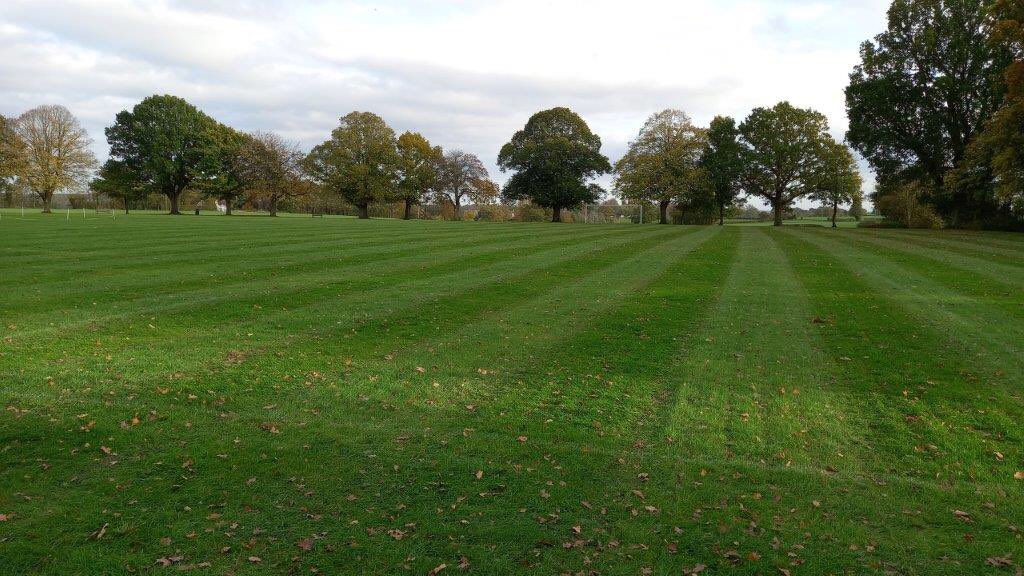 De-compaction works carried out on the pitch yesterday. Looking lovely! Thanks to Ernest Doe Ulting for their great work!