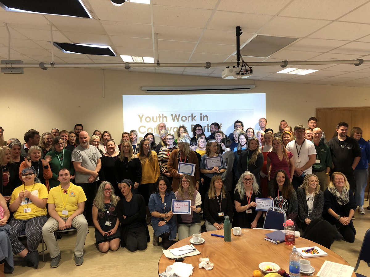 Truly awesome morning listening to youth workers from across sectors in Cornwall discuss the power of youth work. Look at us all!! Thank you to <a href="/abbee_NYA/">Abbee McLatchie</a> and <a href="/JustinWatsonian/">Justin Watson</a> for your inspirational input from the national perspective! #YWW22 #collaboration #youthworkworks