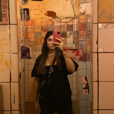 LaurieV96's tweet photo. #NewProfilePic https://t.co/wPVcHAV7sy
