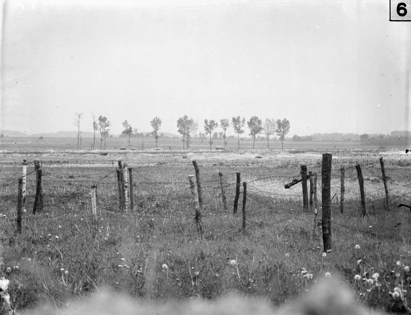 PublicDomainRev's tweet photo. Landscapes of the Western Front, 1914–1918 — A century after their strategic function has passed, these official British army intelligence photographs offer an unusual and haunting portrait of the front: https://t.co/p7AYCaLaR0 #RemembranceDay #RemembranceDay2022 #ArmisticeDay https://t.co/e7wccw5E1M