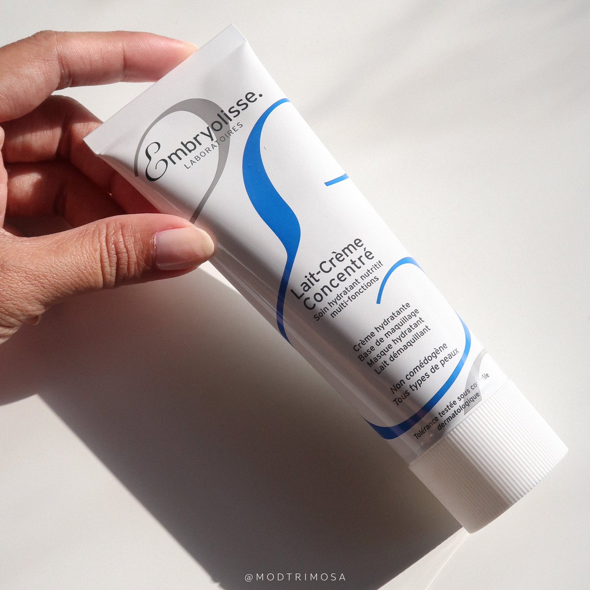 MODTRIMOSA's tweet photo. ตำในไทยแบบไม่ต้องพรีออร์เดอร์ได้แล้ว ครีม EMBRYOLISSE LAIT-CREAM CONCENTRE สกินแคร์ตัวดังที่หลายคนวอแว บอกเลยว่าชุ่มชื้นมากๆ ใช้แล้วหน้านุ่มมาก ไม่หนักผิว มีในตำใน KIS Beauty ชั้น 2 หลอดใหญ่ไม่แพงมากด้วย #ใช้จริงรีวิวจริง https://t.co/a9ZUL3ANoM