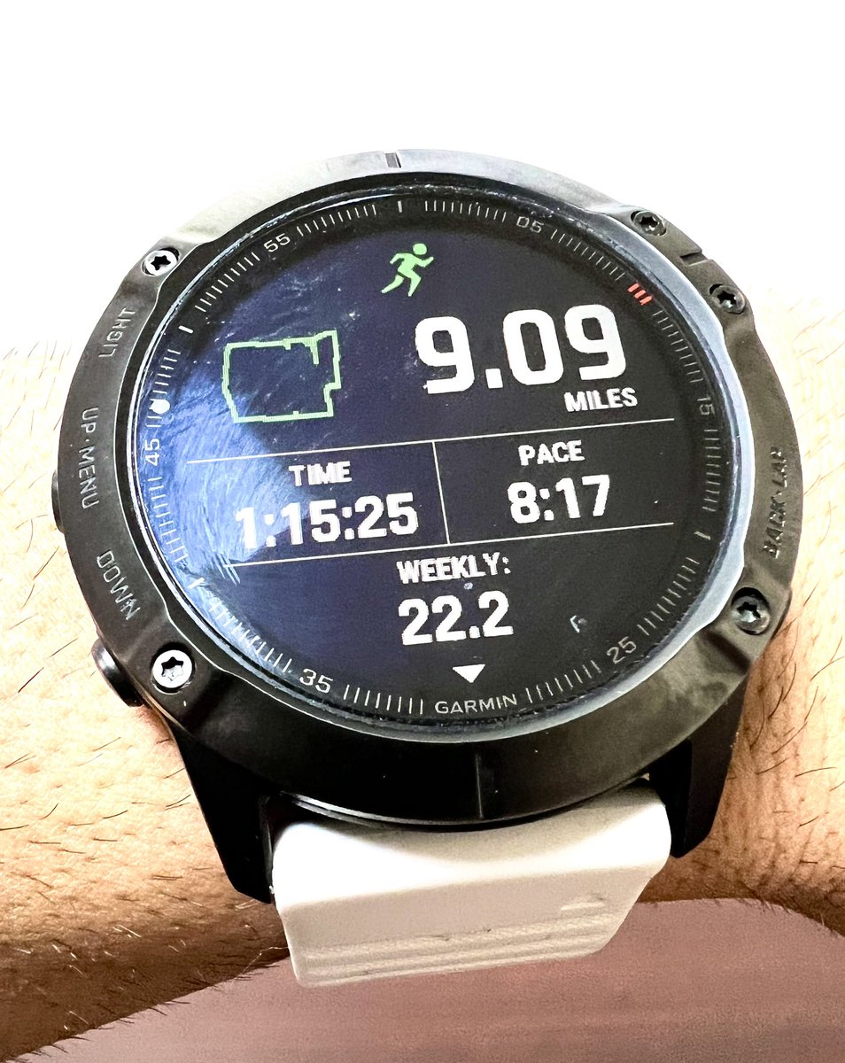 Fueled By <a href="/Cinnabon/">Cinnabon</a> 

#twitterRun #Garmin #runchat