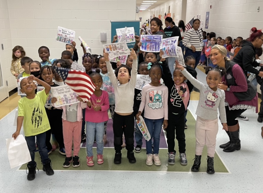 TES_hcs's tweet photo. #VeteransDay2022 #TEScommitted @HenryCountyBOE https://t.co/HtXzefKNn7