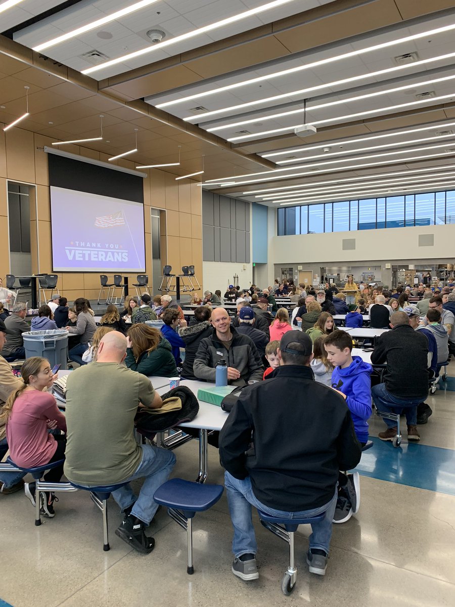 PrairieView_MS's tweet photo. Our @PrairieView_MS Student Council was honored to host the Veterans Day breakfast. Thank you to all those that have served or are currently serving in the military. @ISD728 https://t.co/RNXVKCmf6k