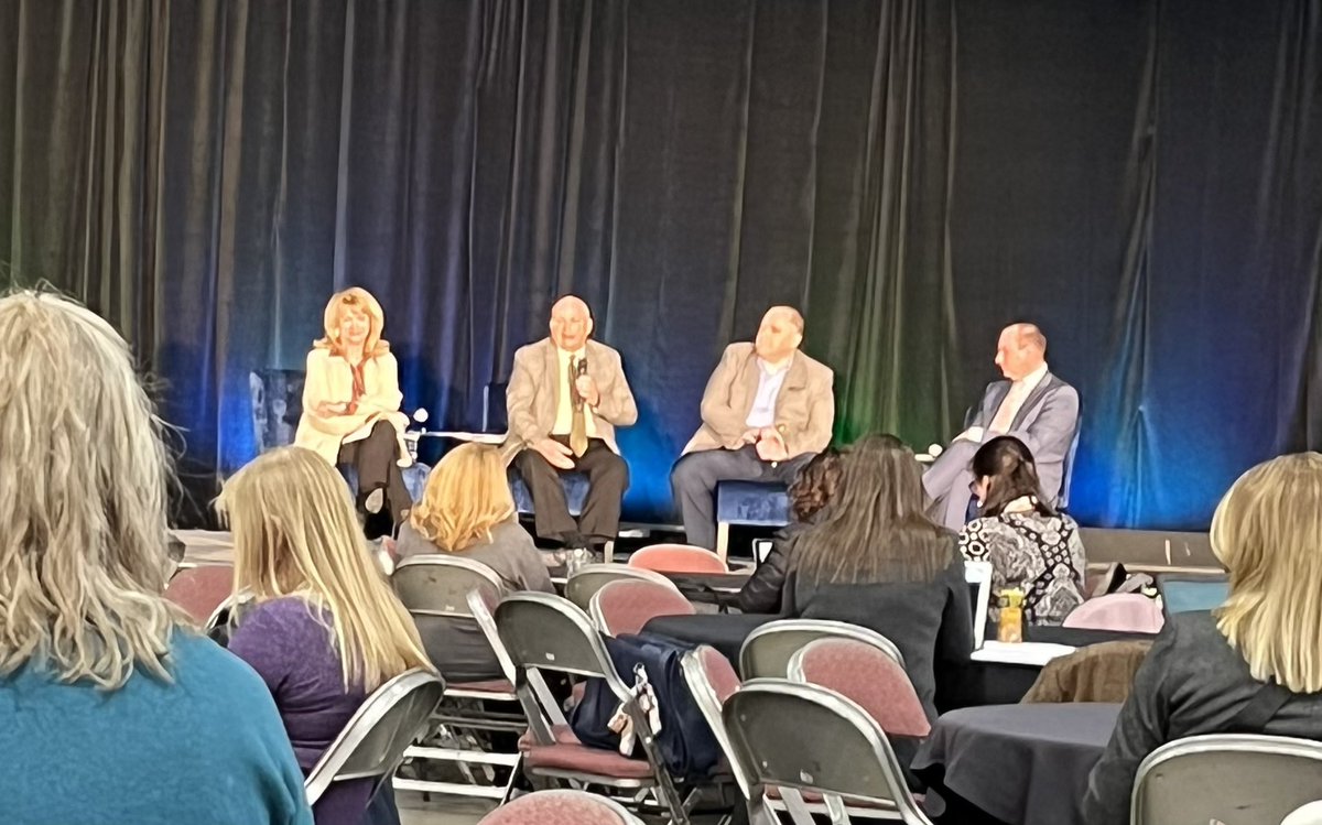 CarrieTurner87's tweet photo. Off and running with our expert legal panel #2022CASE @casecec. Thank you @jweatherlyesq @rubensteinkev @bwright_mtbfm, & Tim Havard https://t.co/bCEIbvcWnb