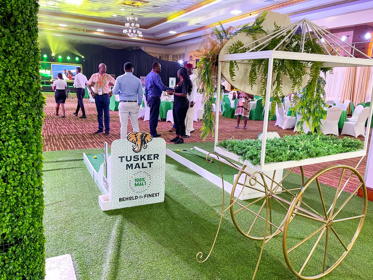 HotelAfricana's tweet photo. It's the #marketersnightout Kampala Edition, and we are catching up 🥂👍, join the marketers this evening as they get together live at Hotel Africana, (Nile Hall) #marketersnightout2022 #hotelafricanaexperience https://t.co/KP4bDWt6g5