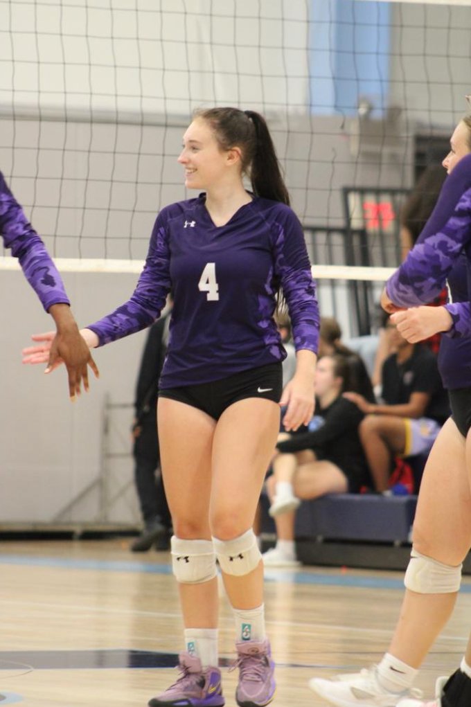 Madelyn_Ottis's tweet photo. Some of my favorite individual pictures from the season!!  Credits to @N2SportsNKCHS for the pictures! https://t.co/nzE5L81EgE