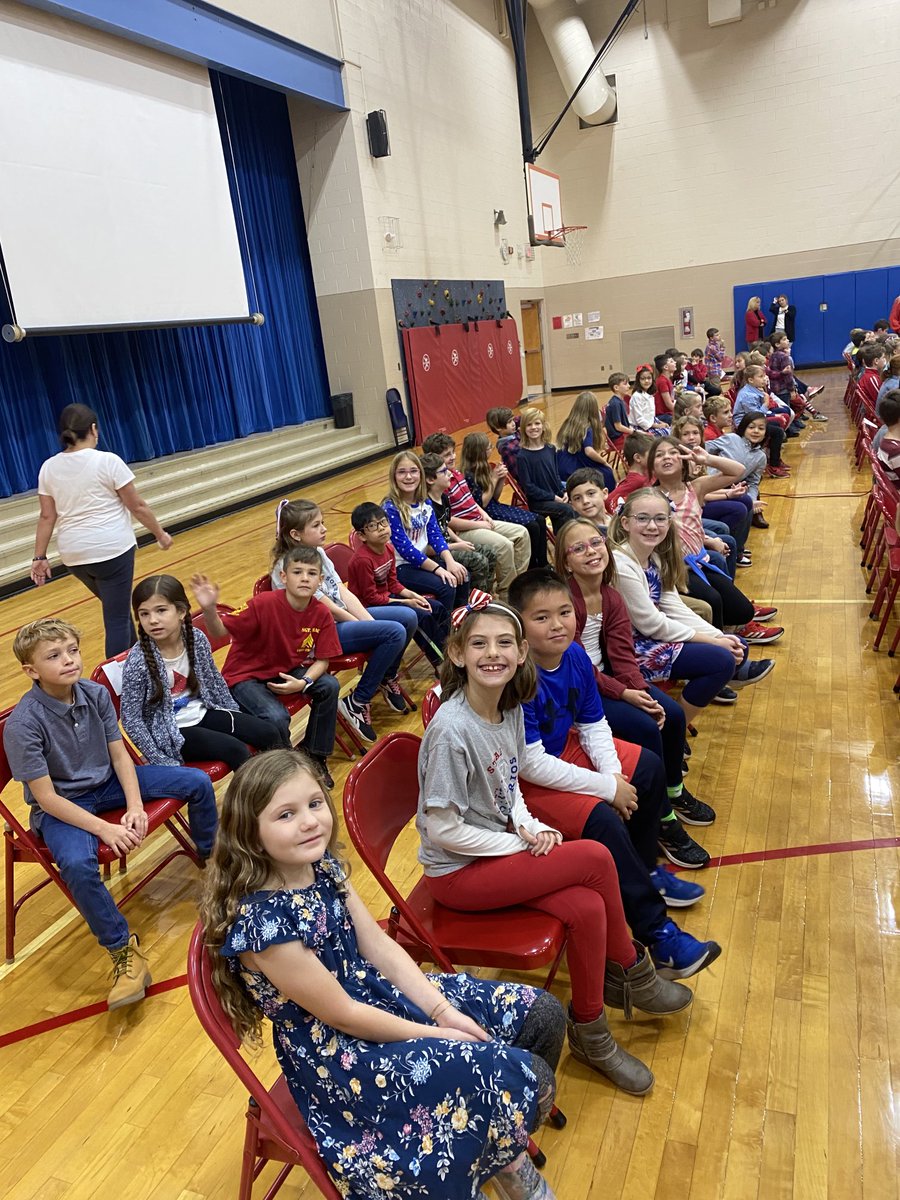 MrAurandTES's tweet photo. We did an amazing job during the third grade performance today! ⁦@PetrickTheresa⁩ https://t.co/xfjJ0AuI5s