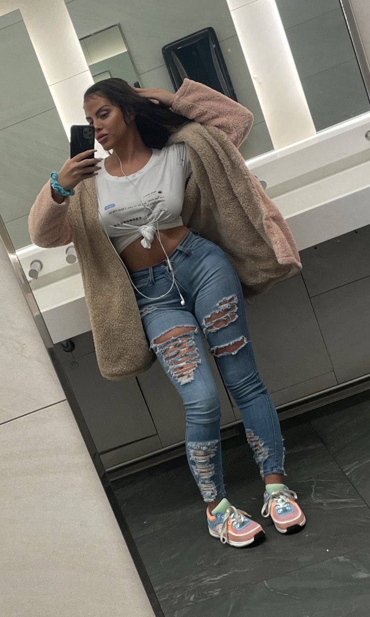 SAVY on Twitter: "It’s SAVY 🍯"