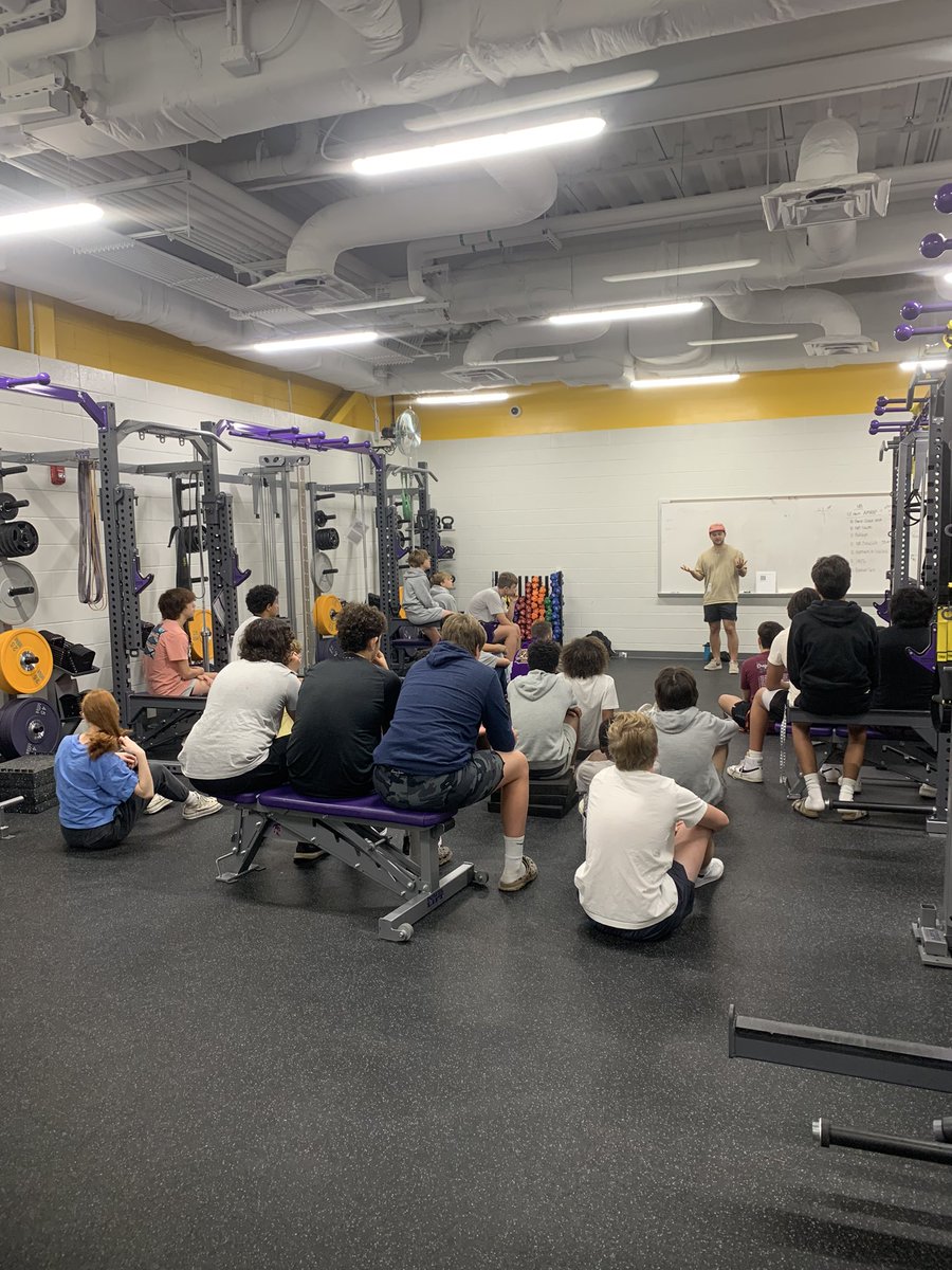 PieperFca's tweet photo. Great morning for FCA! Thank you Jorge Barrera from CBCB for a great message about making sure what we fix our eyes on is what’s going to helps towards our goals. Philippines 4:8 https://t.co/yXXzaxlt5x