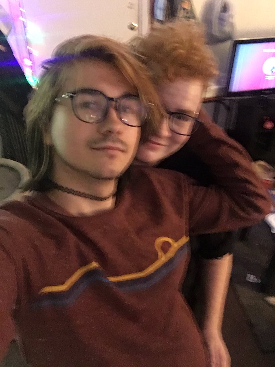 markafoi tweet picture