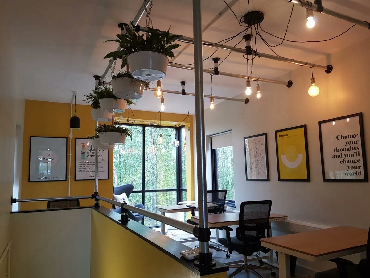 HiveHubs tweet media