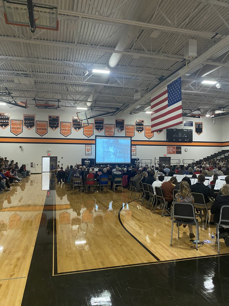 Pretty cool Veteran's Day assembly this morning at Otsego HS. Celebrating the people of this community for their service! We appreciate you. 🇺🇸 <a href="/Otsego_Supt/">Kevin O'Shea - Otsego Superintendent</a> 

#OneHeartbeat, Go Knights! 🔸