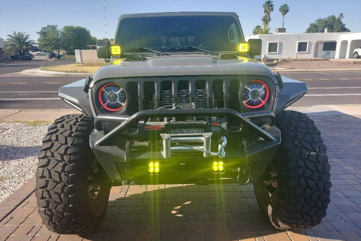 getHIDlights's tweet photo. Installing HID lights can greatly enhance the appearance of your ride. To give your vehicle an upgrade, swing by our shop today! #GetHIDLights #HIDLights #HighIntensityDischarge #HighIntensityDischargeLights #CarAccessories https://t.co/zp0fohuGjY