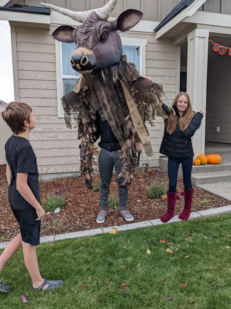 Sporked2's tweet photo. So I built this #Minotaur for my kids' CYT performance opening this weekend. My wife helped a great deal get it over the finish line. Also shoutout to ultimatepapermache website for a starting point on the head! Big time saver #Theatre #PercyJackson #Stage #broadway #stageprop https://t.co/SNIe8NDgEf