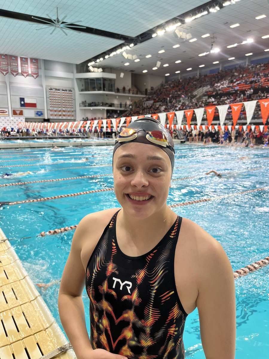 Congratulations to Mariana Diaz Ponce who signed her National Letter of Intent to swim at The University of Incarnate Word! She’s a Taylor swimming icon. MDP!MDP!MDP! <a href="/UIWWomSwimDive/">UIW Women's SwimDive</a>