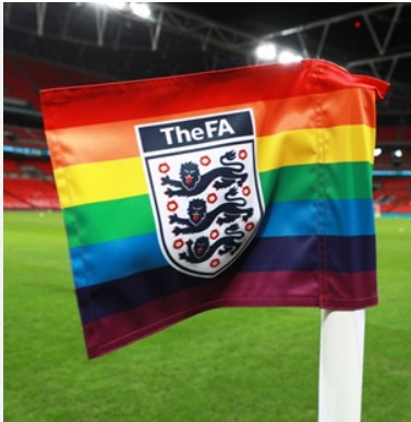 RedFox047's tweet image. #OUB329 wk4 - Is leadership being shown @FIFAWorldCup? The multicultural world is descending on Qatar next week. Will the football leaders challenge the culture or toe the line? The evidence is there but who will challenge it?  @robertsullivan