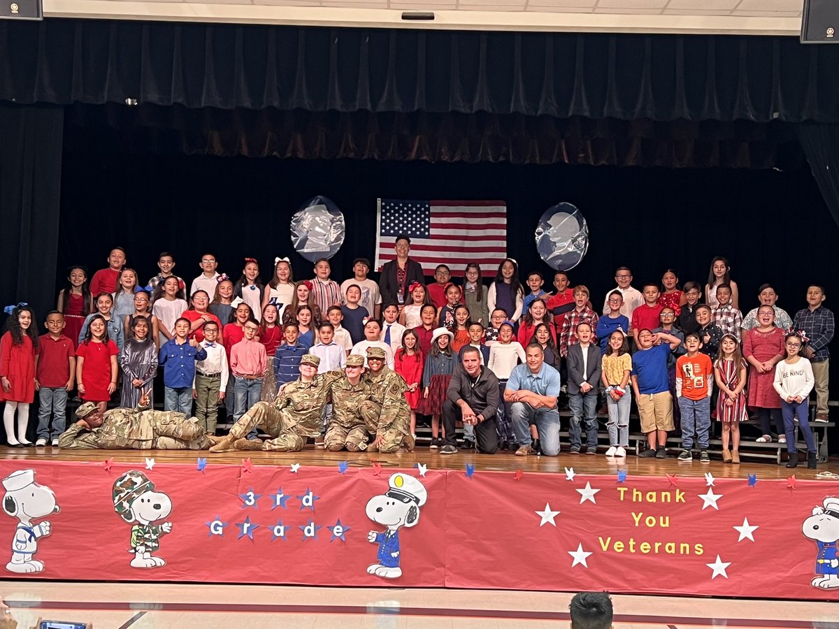 ItsCameronMusic's tweet photo. The 3rd Grade Veterans Day Program was a hit!! Thank you Permian JROTC for the presentation of colors! The student, parents, and faculty enjoined our guess speakers. Thank you to all the veterans that have served our country! @high_permian @cameroncheetahs @ECISD_FineArts https://t.co/DRMfefMaDq