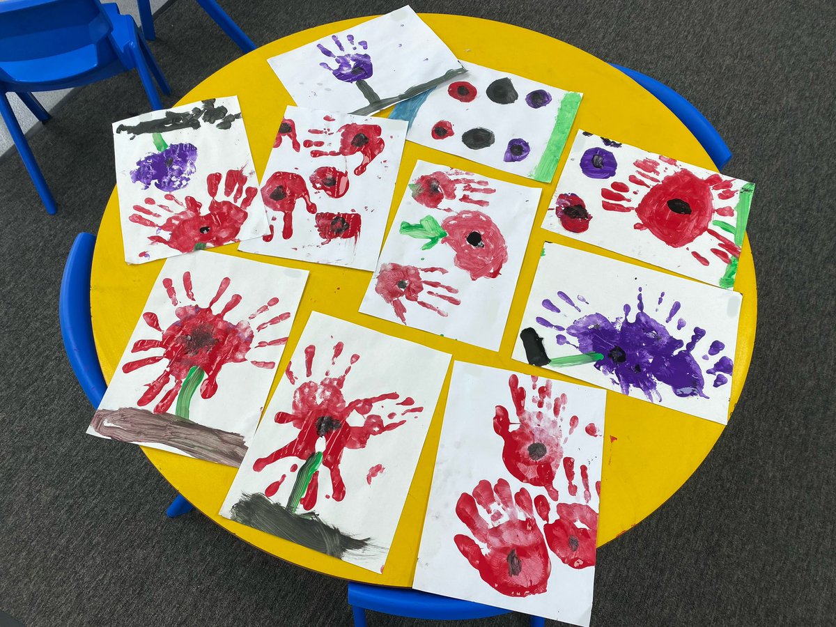 Poppy handprints for #RemembranceDay in Year 1/2 today