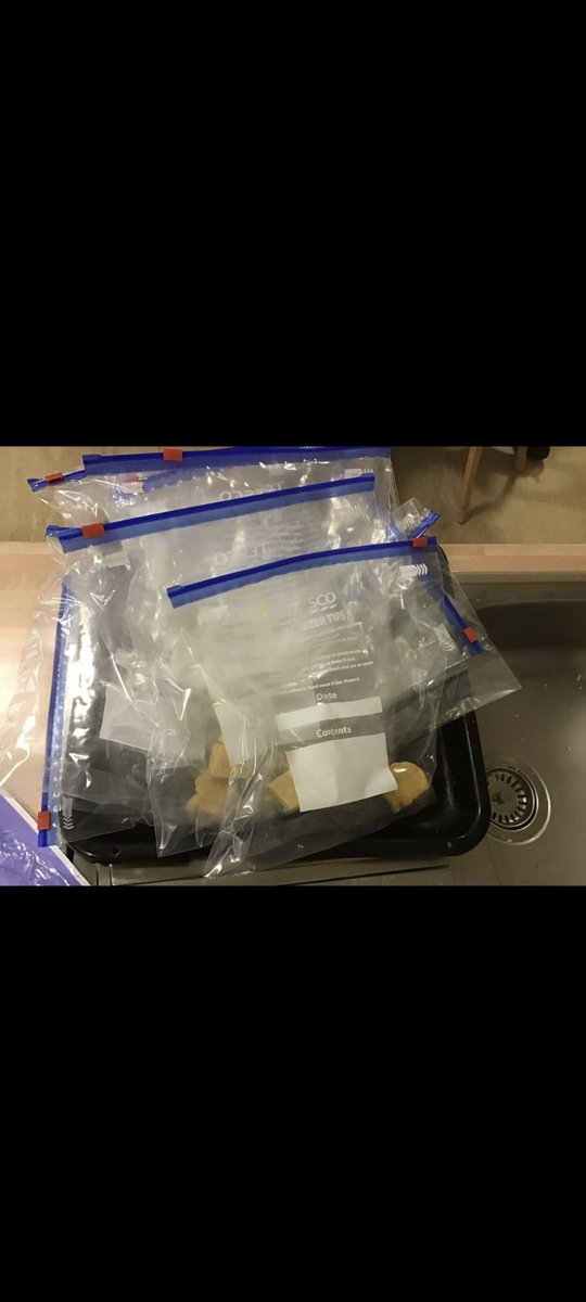 Whilst making some numbered shortbread we experienced some technical difficulties and were unable to bake them we turned this into a positive and made some homelink bags so the children could bake these at home <a href="/GlasgowLEL/">LEL Team</a> <a href="/glasgowcounts/">Glasgow Counts</a> <a href="/Alison1Bowers/">Bowers Alison</a>