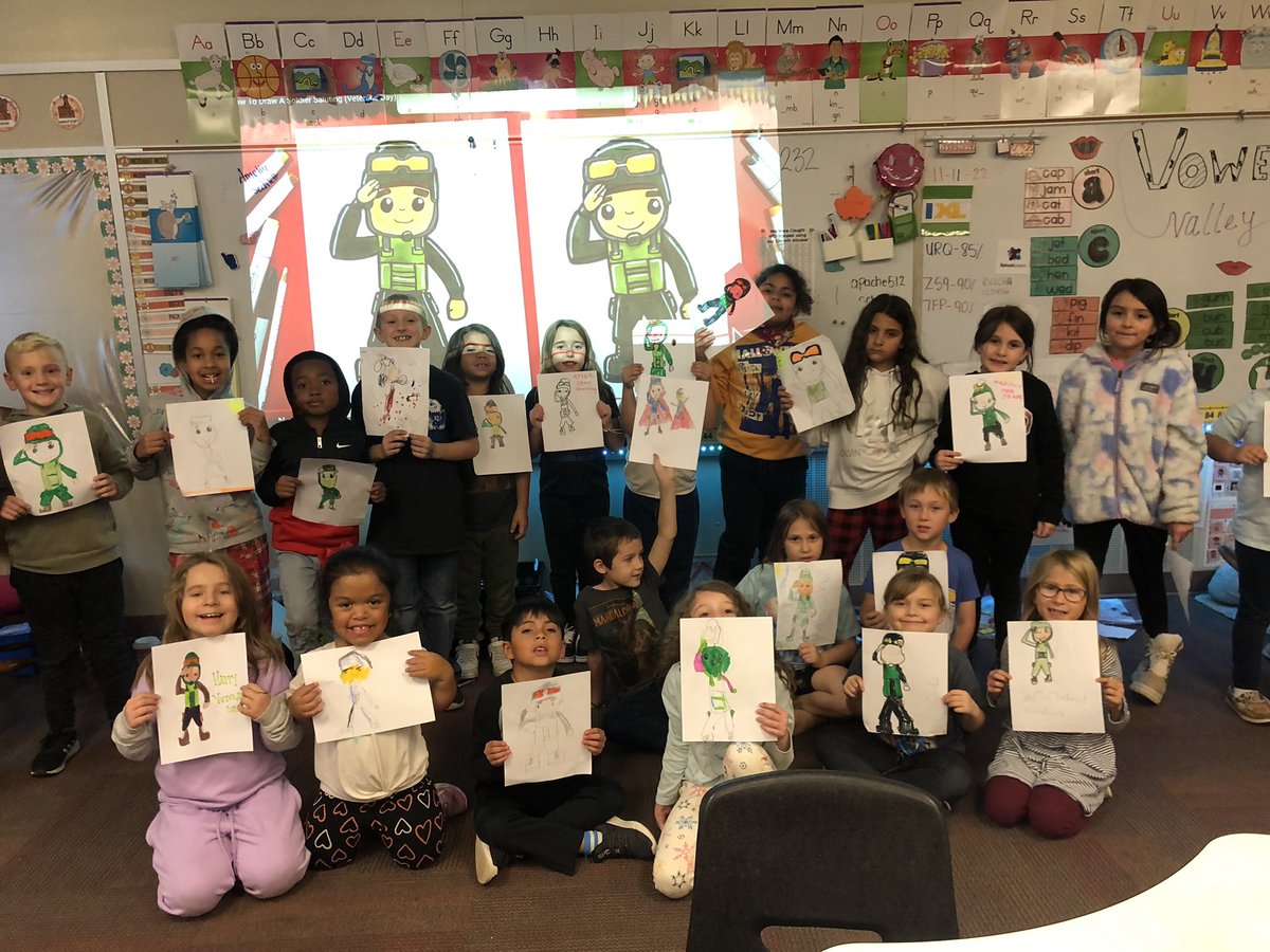 rockininthird's tweet photo. Happy Veterans Day! 🇺🇸 #ApacheIS #OneSMSD https://t.co/Ia5nxhr3Q6