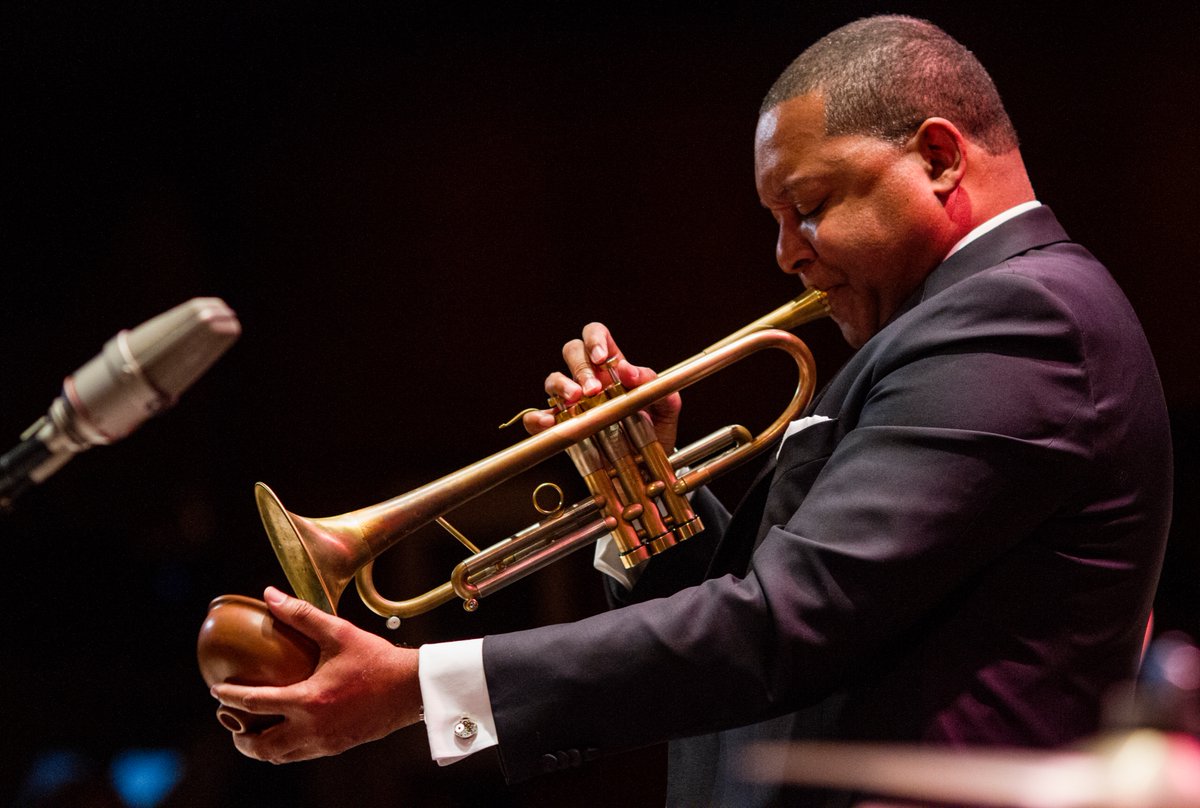 You heard it here first! 🎶🎺 Wynton Marsalis will fill the Kogod Courtyard with his music this Saturday during the National Portrait Gallery's #PortraitOfaNation Gala.

📸: Luigi Beverelli