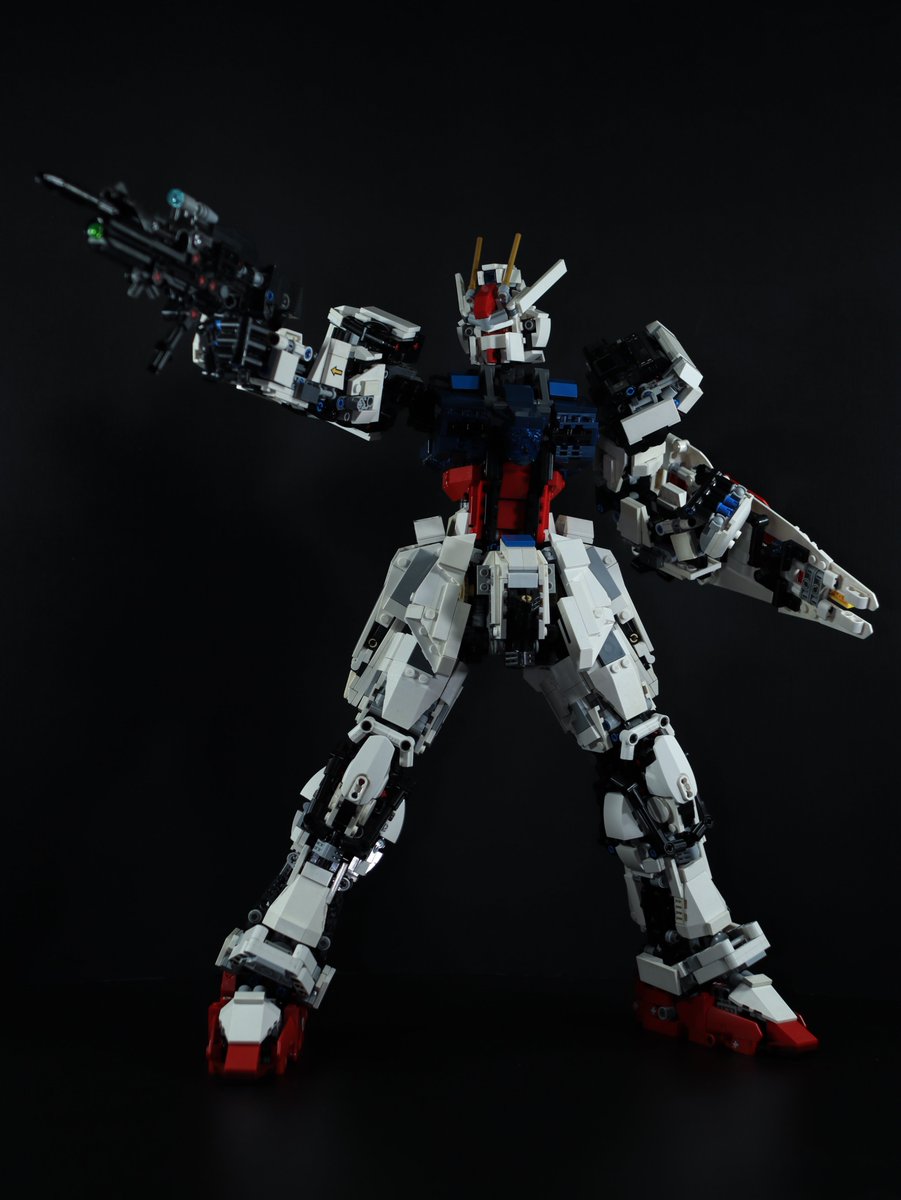 demon14082000's tweet photo. LEGO Strike Gundam (Mobile Suit Gundam Seed)
Official video https://t.co/nEw7mqGNDb

#lego #gundam #mobilesuit #GundamSeed #StrikeGundam
#mecha  #moc #robot 
#Bionicle #Brick #Technic #Bionicle #HeroFactory
#ガンダム #機動戦士 #ガンダムシード #ストライクガンダム https://t.co/uH4Ph3uNte