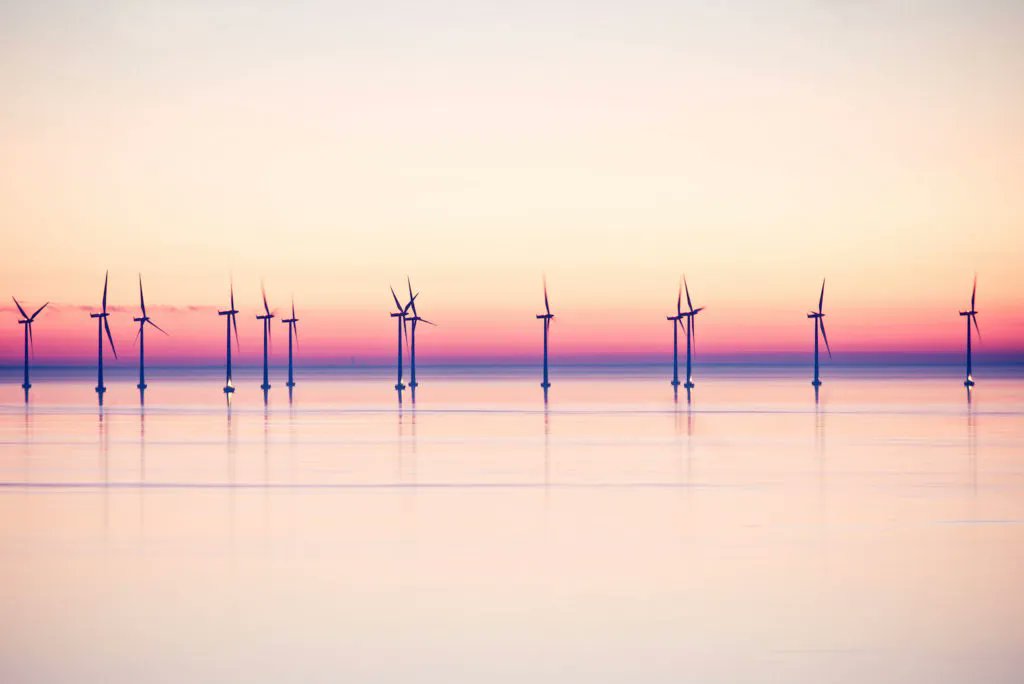 CarbonBrief's tweet photo. IEA: Renewables should overtake coal ‘within five years’ to secure 1.5C goal | @DrSimEvans @Josh_Gabbatiss #OP27 #archive
Read: https://t.co/Fm6oOdJvcP https://t.co/bU6RxcDhcZ